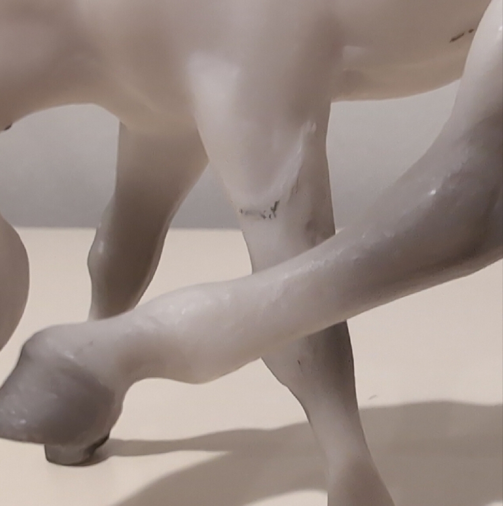 Breyer Scratching Foal - Picture 11 of 12
